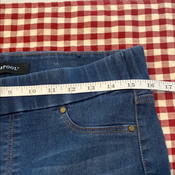 Liverpool Women's Denim Leggings - Picture 7 of 7